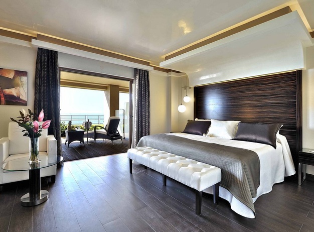 Junior Suite  Vincci Selección Aleysa Málaga Benalmádena