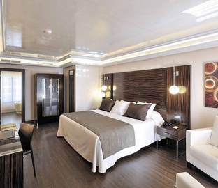 Habitación Doble Superior  Vincci Selección Aleysa Málaga Benalmádena