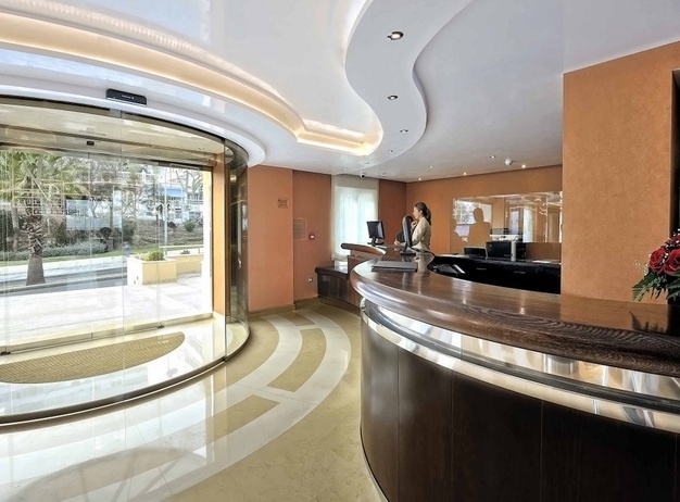 Recepción  Vincci Selección Aleysa Málaga Benalmádena
