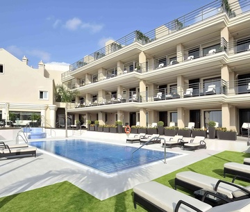 SUITES 5 ESTRELLLAS  Vincci Selección Aleysa Málaga Benalmádena