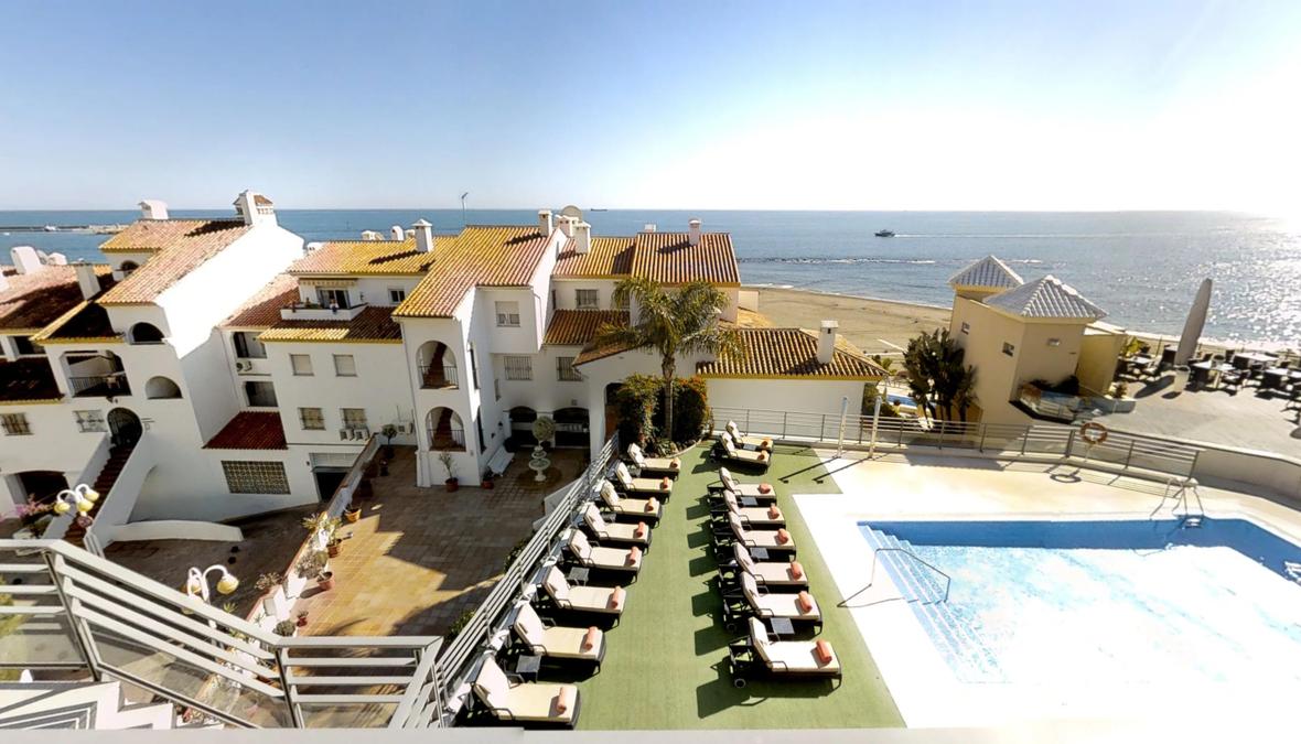 Suite Duplex Vincci Selección Aleysa 5* Málaga Suite Duplex Vincci Selección Aleysa 5* Málaga