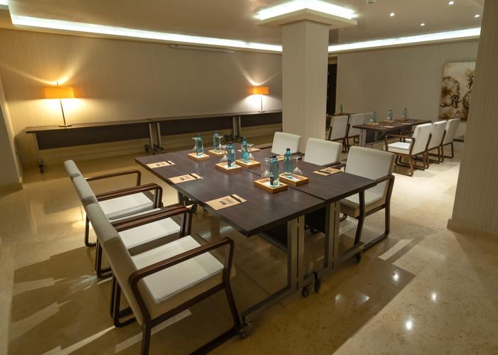 Salón Mediterráneo II Vincci Selección Aleysa 5* Málaga Salón Mediterráneo II Vincci Selección Aleysa 5* Málaga