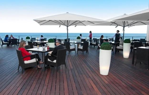Terraza Vincci Selección Aleysa 5* Málaga Terraza Vincci Selección Aleysa 5* Málaga